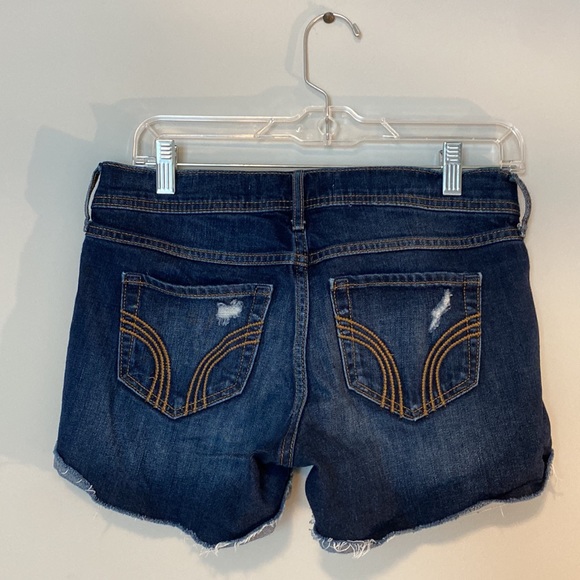 Hollister MIDI Short size 5, w27. - Picture 3 of 3